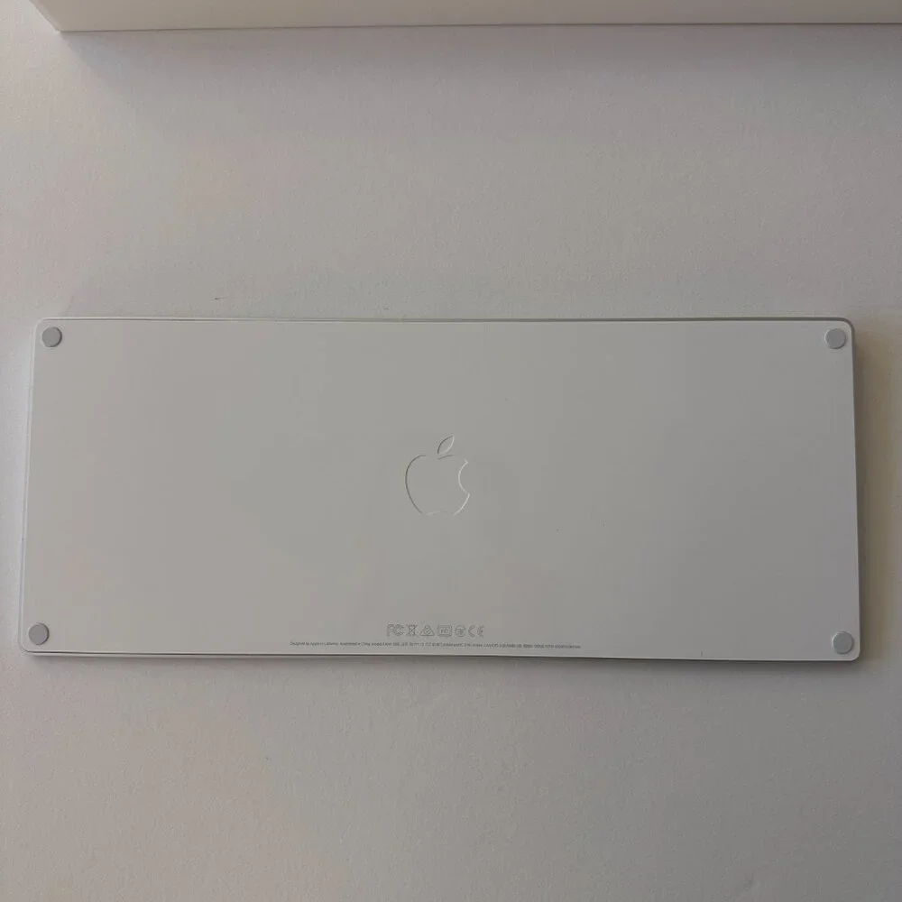 Apple Keyboard